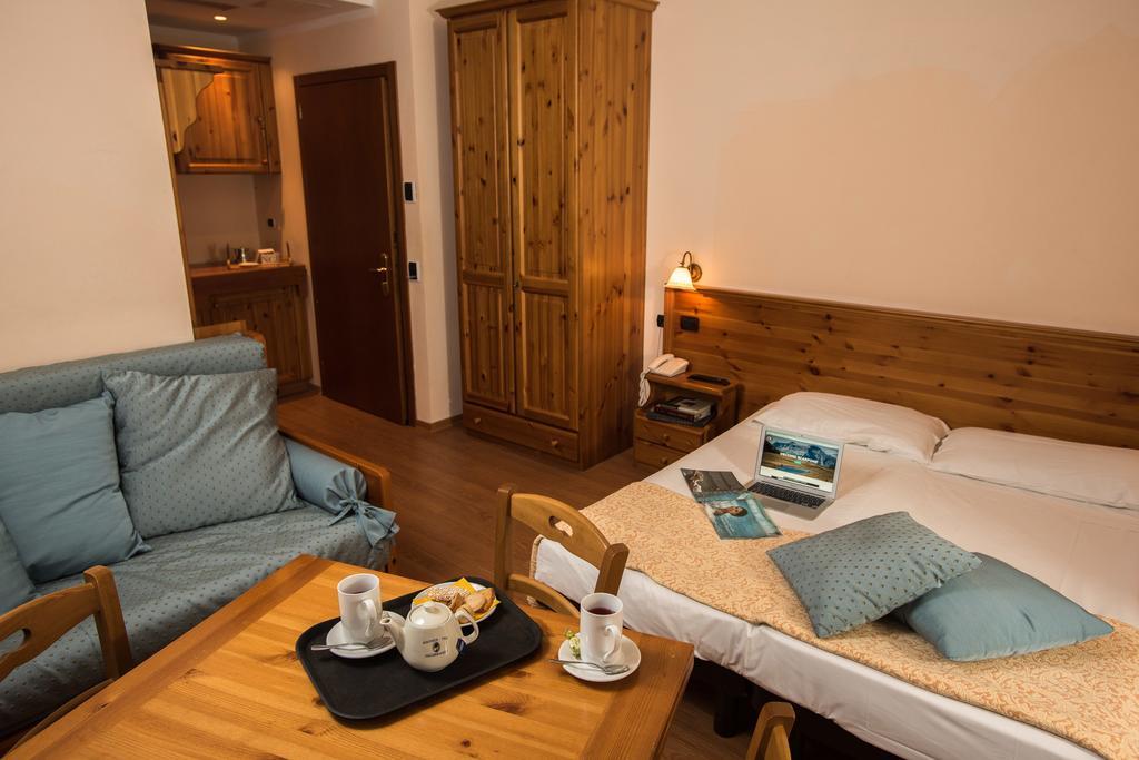 Albergo Meublè Vecchio Scarpone Baceno Zimmer foto