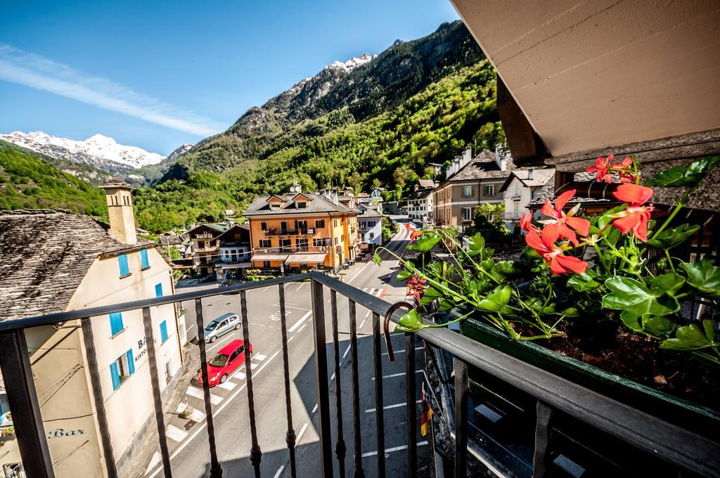 Albergo Meublè Vecchio Scarpone Baceno Exterior foto